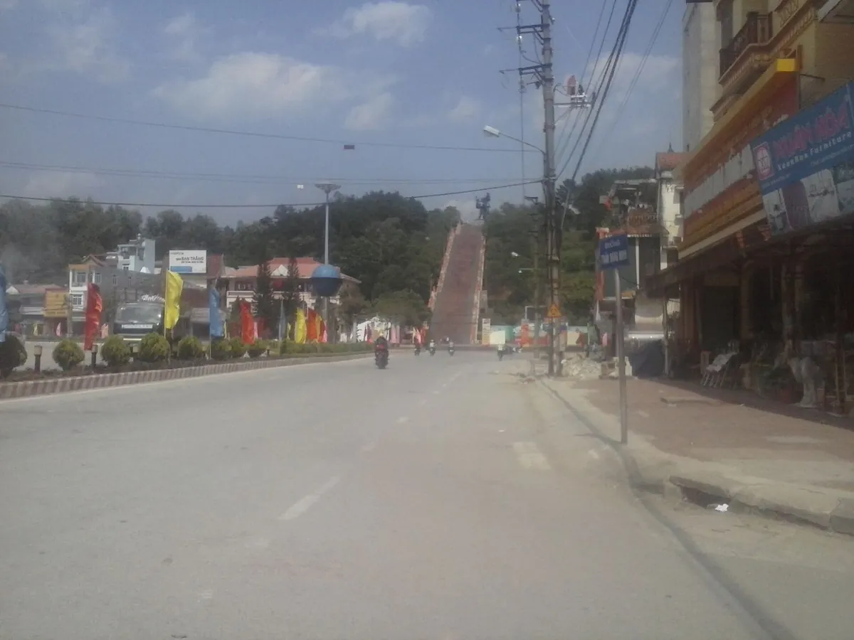 Đường phố tại Điện Biên